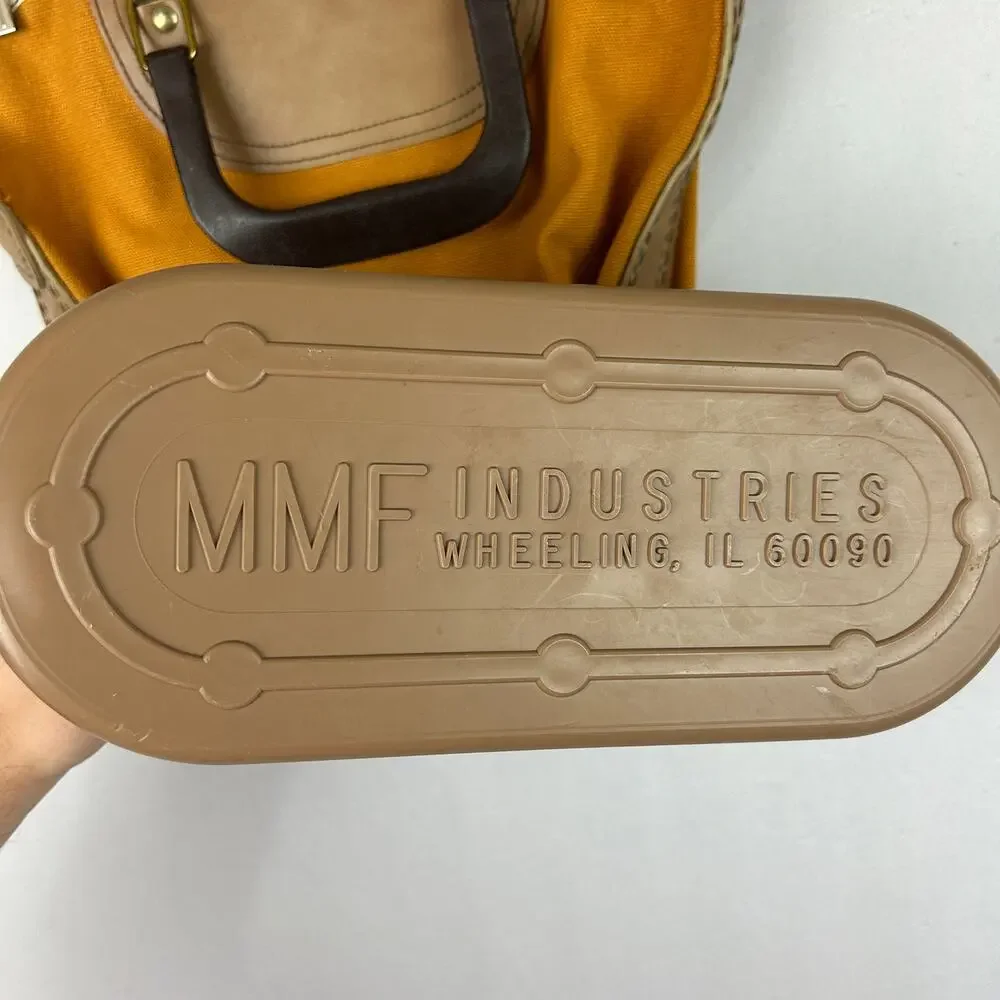 MMF Industries Heavy Duty Mailing Lockable Bag Yellow Two Keys